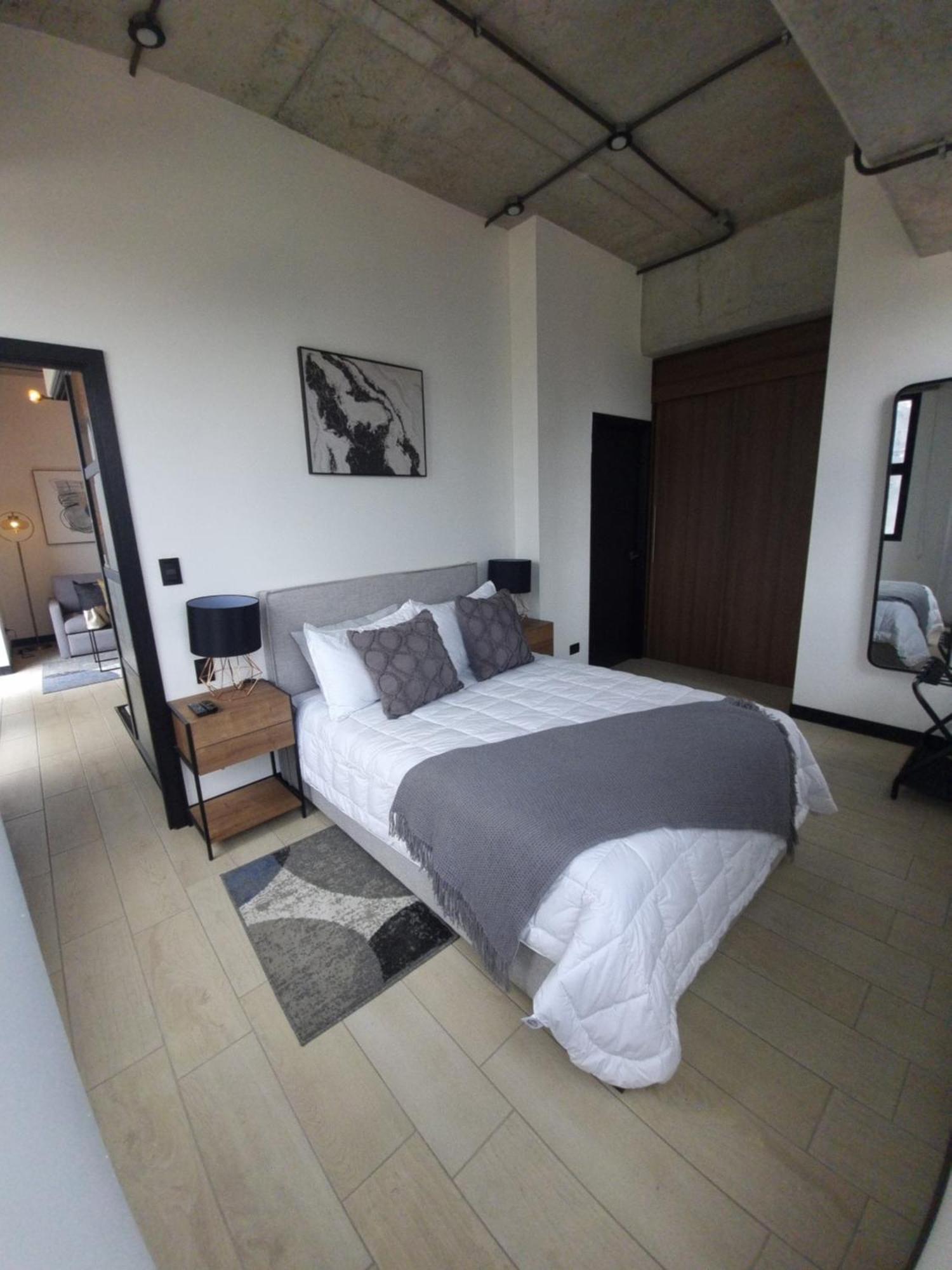 Apartamento 2 Habitaciones, Edificio Eon, Zona 10, Turin Guatemala City Bagian luar foto